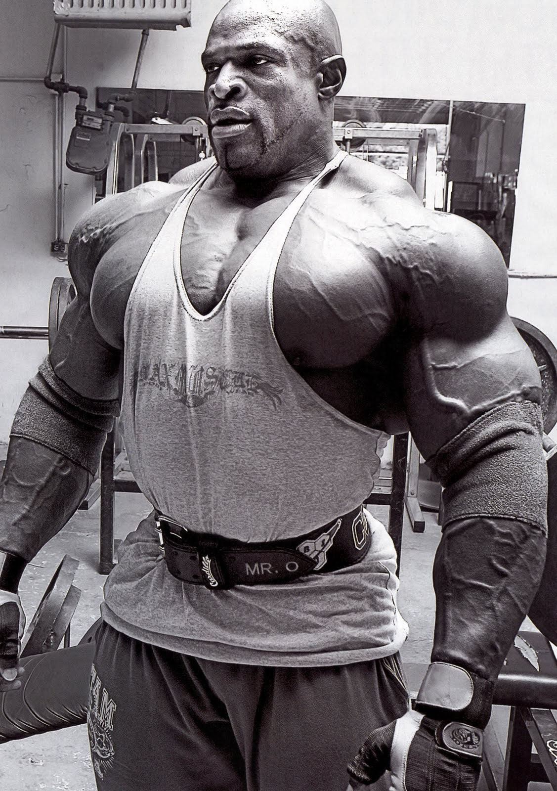 8 Time Mr. Olympia Ronnie Coleman - Prepping for the 2003 Mr. Olympia